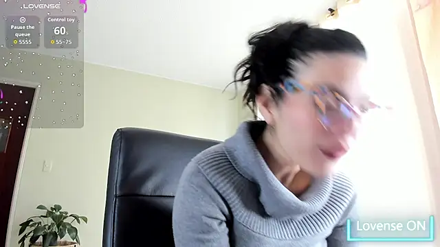 paulinabarnett- online show from 29, 6, 2026