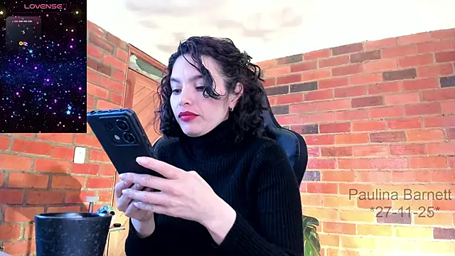 paulinabarnett- online show from 29, 11, 2025