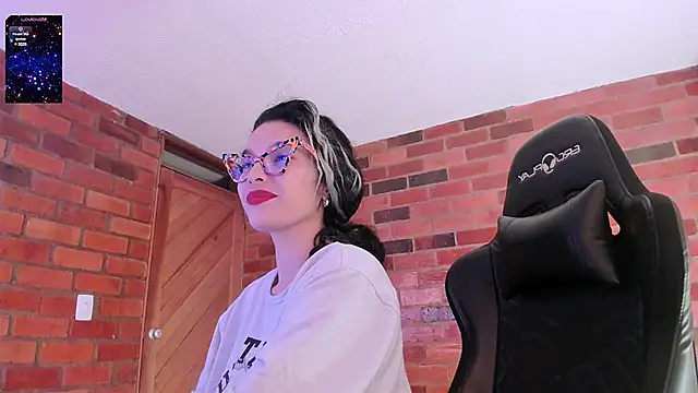 paulinabarnett- online show from 6, 1, 2025