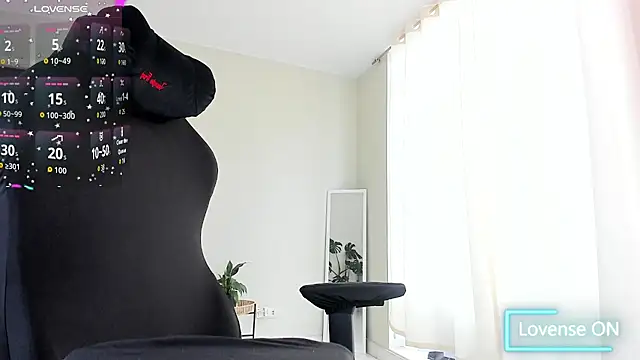 paulinabarnett- online show from 2, 7, 2026