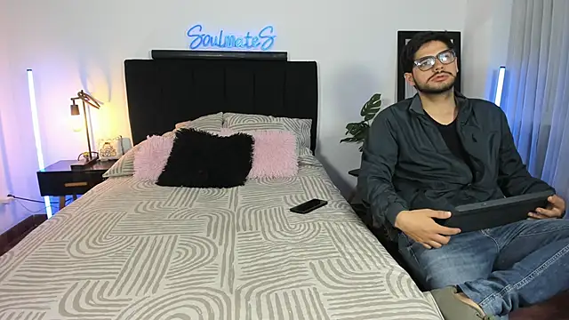 -soulmate-s online show from 12, 11, 2025