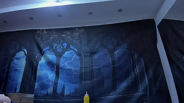 MeliizaQueen online show from 6, 3, 2026