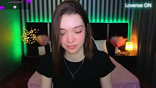 Snapshot of Cherry_Wipe chatting on 26, 5, 2026 Cherry Wipe online show from 26, 5, 2026