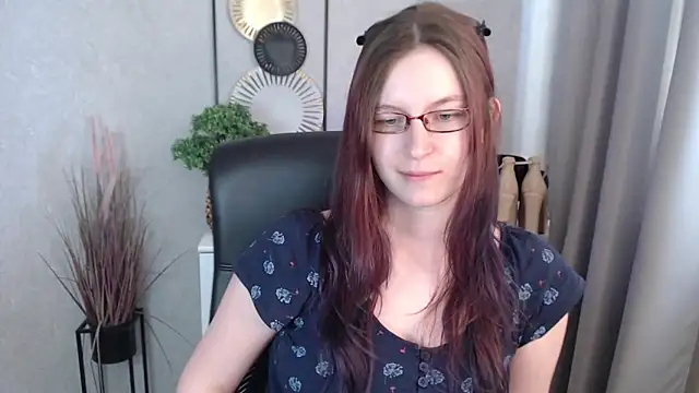 emmaxDelight online show from 13, 3, 2026