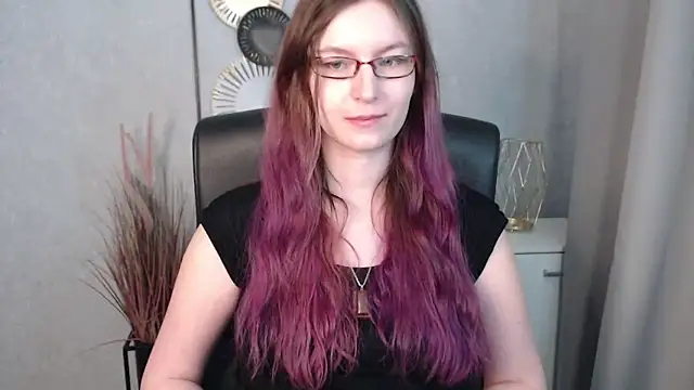 emmaxDelight online show from 21, 1, 2025
