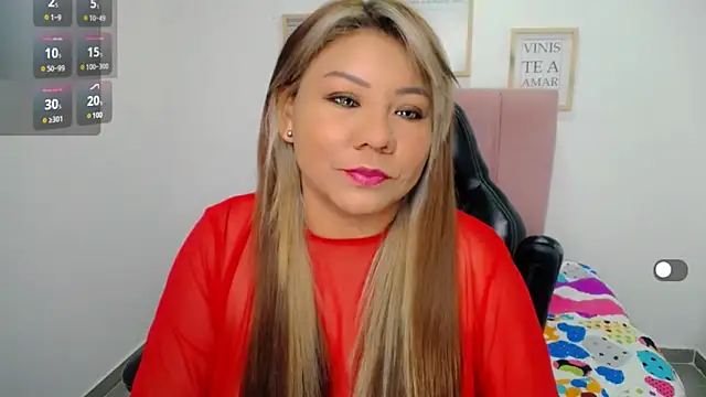 Snapshot of victoria_love89 chatting on 9, 3, 2025 victoria love89 online show from 9, 3, 2025