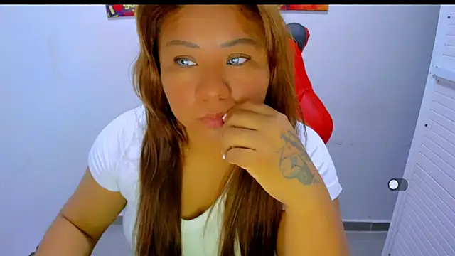 victoria love89 online show from 5, 12, 2025