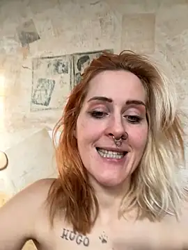 JoleneFuego online show from 2, 12, 2025