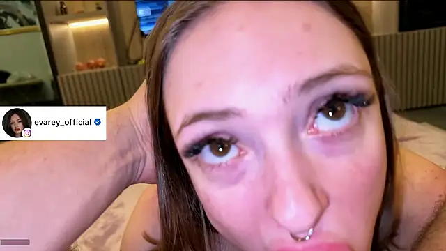 Nihanna kiss online show from 21, 3, 2025