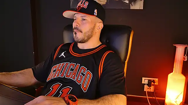 AngeloEric online show from 2, 4, 2026