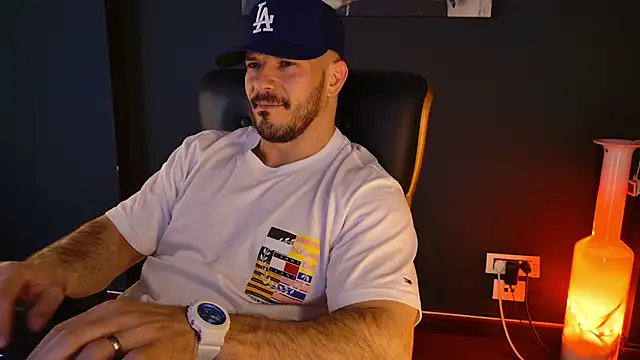 AngeloEric online show from 1, 4, 2026