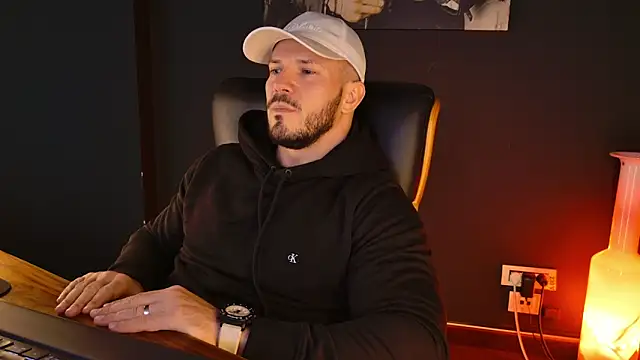 AngeloEric online show from 5, 12, 2025