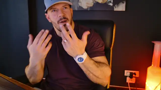 AngeloEric online show from 4, 4, 2026