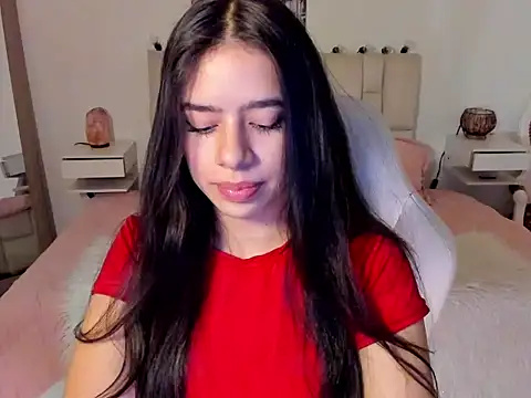 zoe turnner 18 online show from 23, 10, 2025