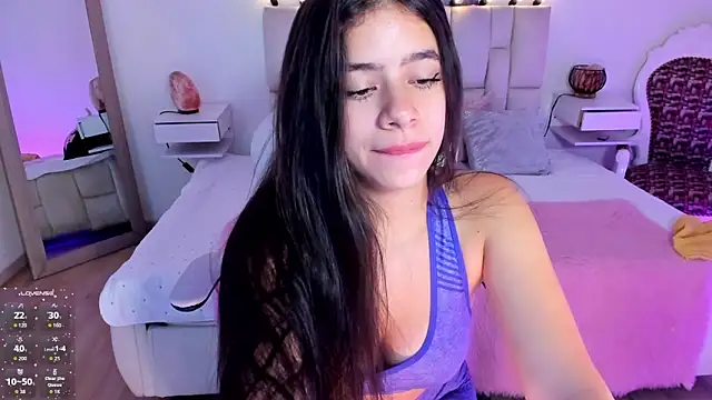 zoe turnner 18 online show from 10, 9, 2025