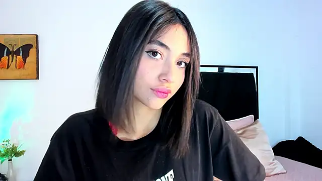 lilithTeen1  online show from 28, 11, 2025