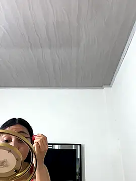 lilithTeen1  online show from 21, 11, 2025