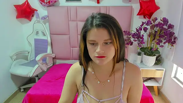 Lina Castle online show from 29, 5, 2026