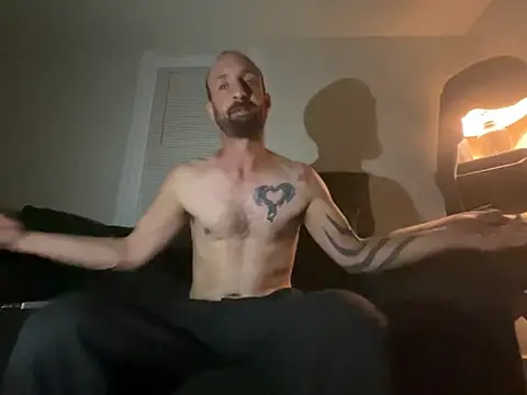 Snapshot of armdy371 chatting on 3, 10, 2025 armdy371 online show from 3, 10, 2025