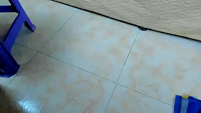 Chloe lauren online show from 16, 1, 2025