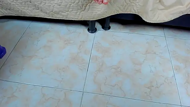 Chloe lauren online show from 13, 1, 2025