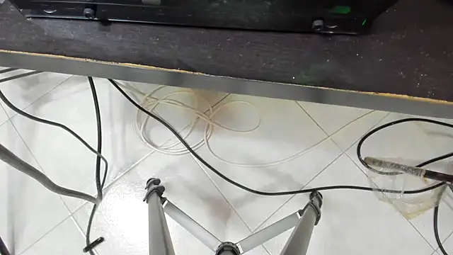 Chloe lauren online show from 5, 3, 2025