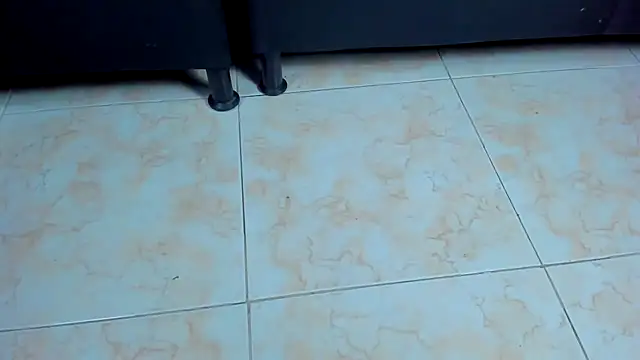 Chloe lauren online show from 8, 1, 2025