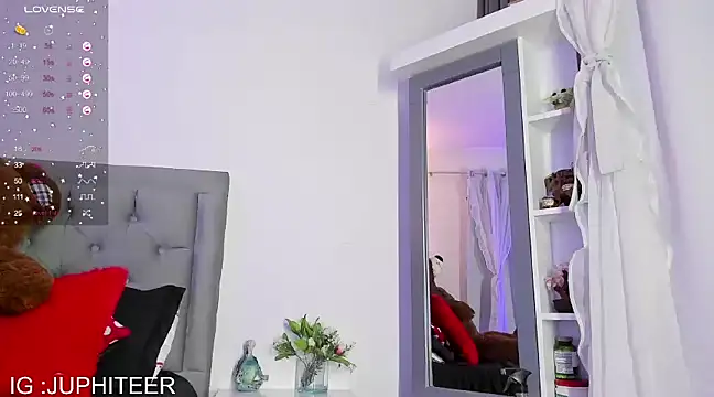 juphiteer online show from 6, 1, 2025