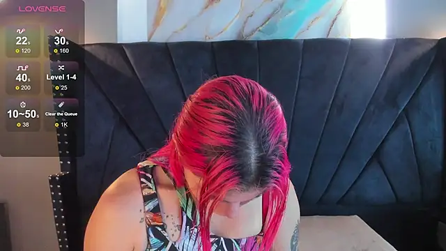 NIKI SANTANA online show from 4, 10, 2025