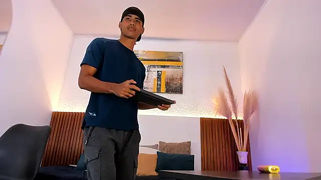 zander 2120 online show from 10, 11, 2025