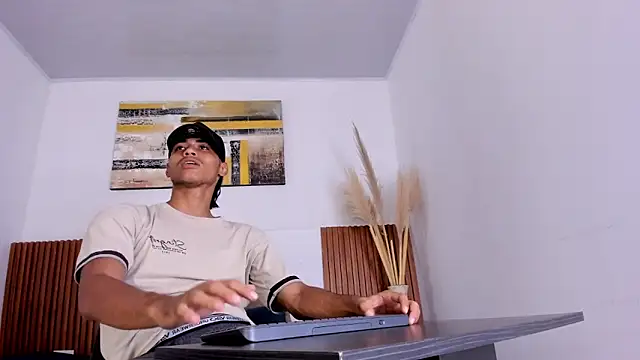 zander 2120 online show from 13, 11, 2025