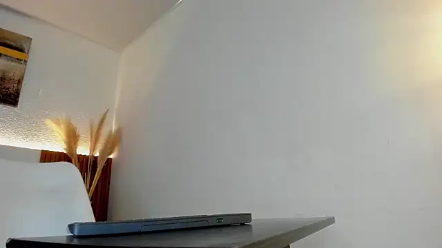 Snapshot of zander_2120 chatting on 9, 7, 2026 zander 2120 online show from 9, 7, 2026