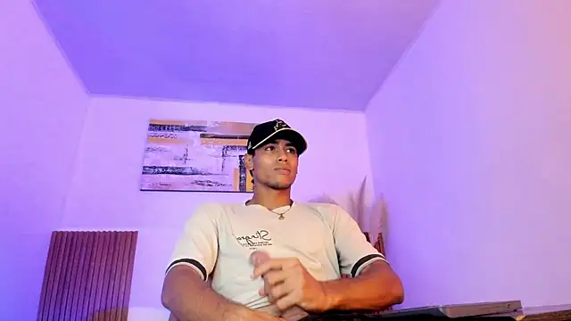 Snapshot of zander_2120 chatting on 27, 7, 2026 zander 2120 online show from 27, 7, 2026