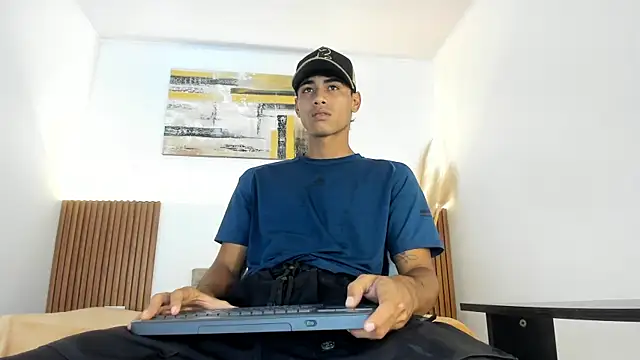 zander 2120 online show from 28, 3, 2026