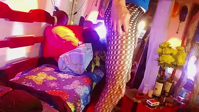 laye19 online show from 6, 2, 2026