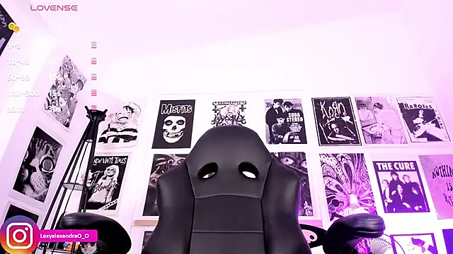 Lexyjoycce online show from 18, 4, 2026