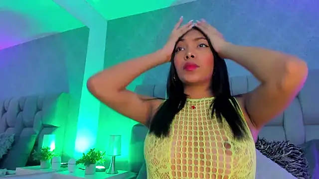 KarolRojas  online show from 15, 3, 2025