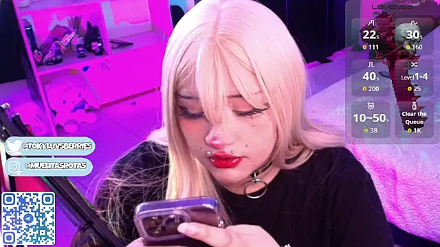 Snapshot of toky_doll chatting on 8, 5, 2026 toky doll online show from 8, 5, 2026
