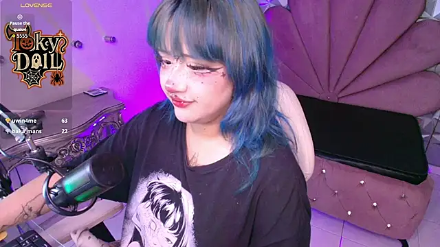 toky doll online show from 27, 10, 2025