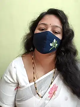 neelu-hoty online show from 17, 4, 2026