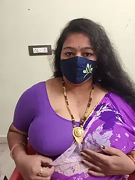 neelu-hoty online show from 10, 2, 2026
