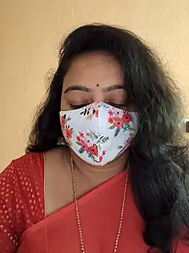 neelu-hoty online show from 5, 3, 2025