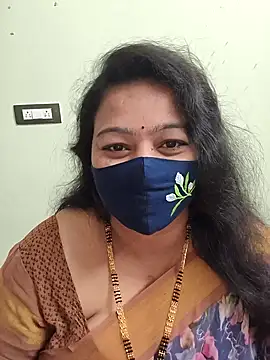 neelu-hoty online show from 9, 2, 2026