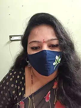 neelu-hoty online show from 7, 3, 2026