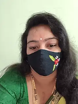 neelu-hoty online show from 7, 10, 2025