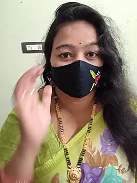 neelu-hoty online show from 12, 2, 2026