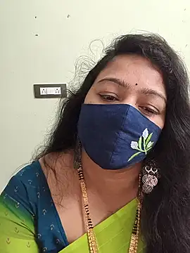 neelu-hoty online show from 24, 10, 2025