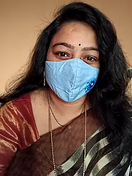 neelu-hoty online show from 4, 2, 2025
