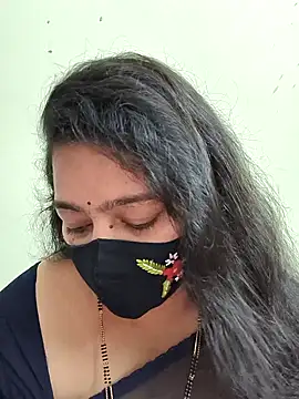 neelu-hoty online show from 2, 3, 2026