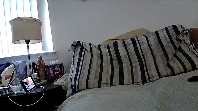 Hand69someguy online show from 12, 5, 2026